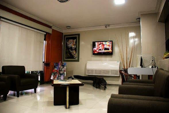 Santa Monica Palace Hotel Corumba Εξωτερικό φωτογραφία