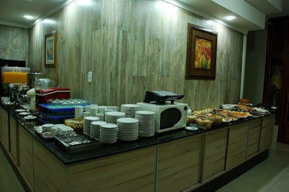 Santa Monica Palace Hotel Corumba Εξωτερικό φωτογραφία